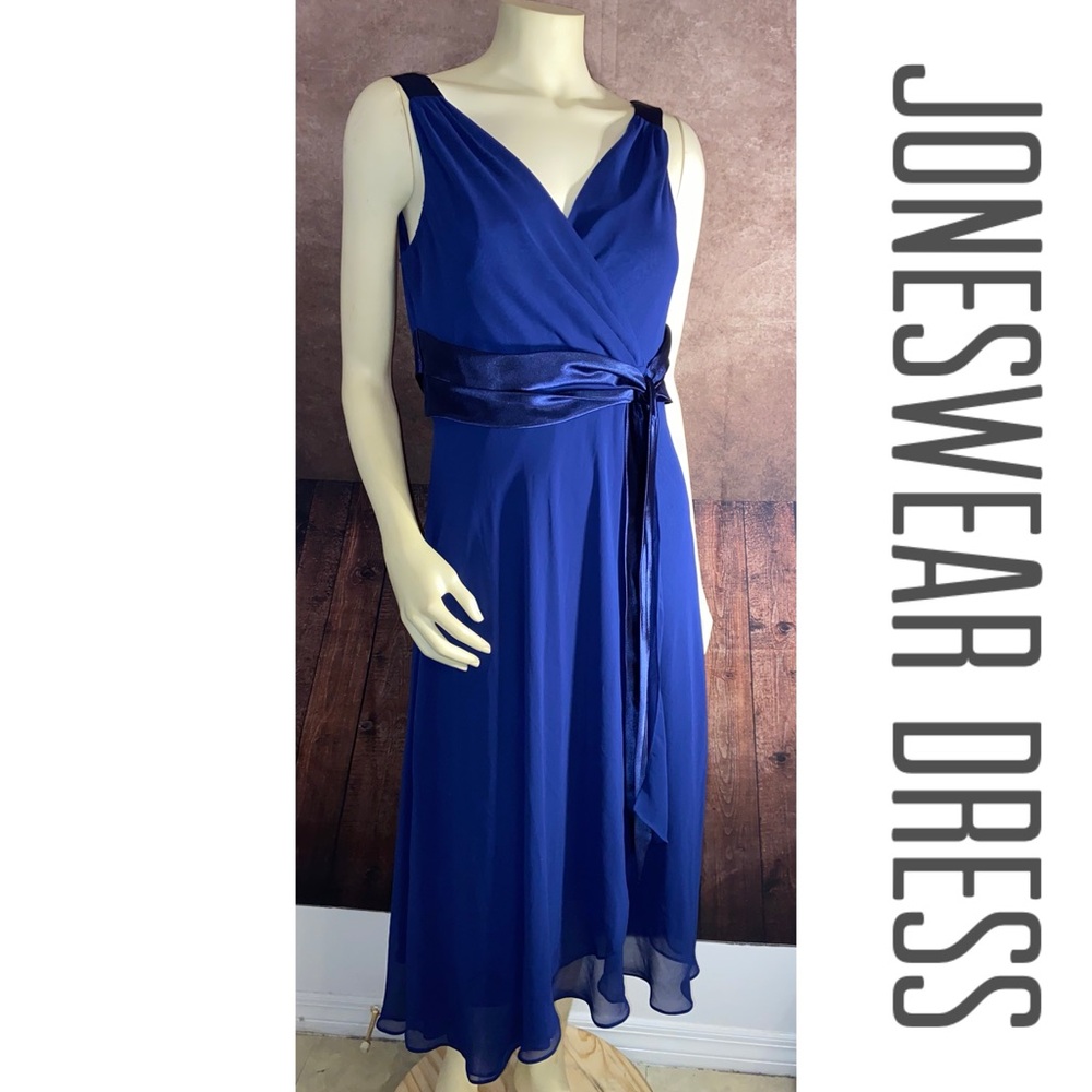 Joneswear Dress-Royal Blue-Chiffon Dress-Hidden side zipper-Size 12-EUC